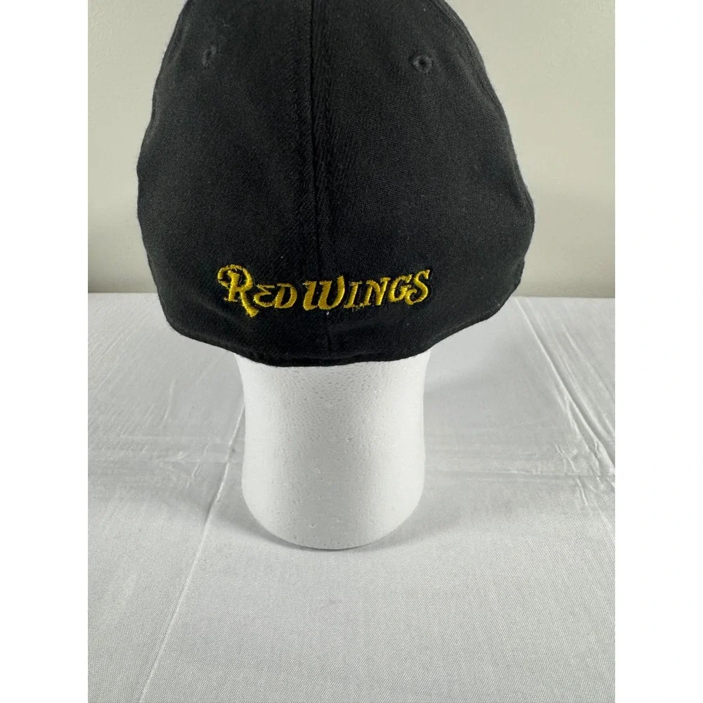 New Era 39THIRTY Rochester Red Wings Black Stretch Fit Hat Mens Large XLarge